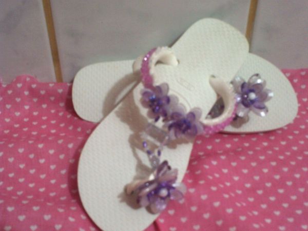 Chinelas de Miçanga